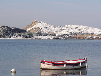 Les Embiez et la lagune du Brusc sous la neige en février 2012 - © Patrick Escri