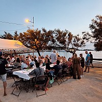 Bouillabaisse sur le port du Brusc Bouillabaisse sur le port du Brusc
